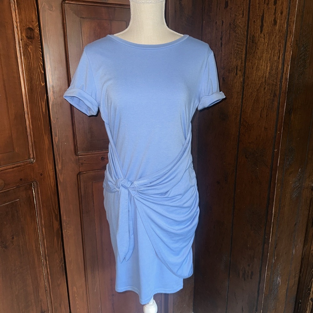 Lillusory Womens Blue Short Sleeve Wrap Poly/rayon Dress Small EUC